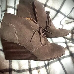 Lucky Brand Tan Suede Wedge Booties